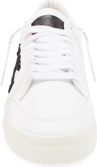 New Low Sneaker