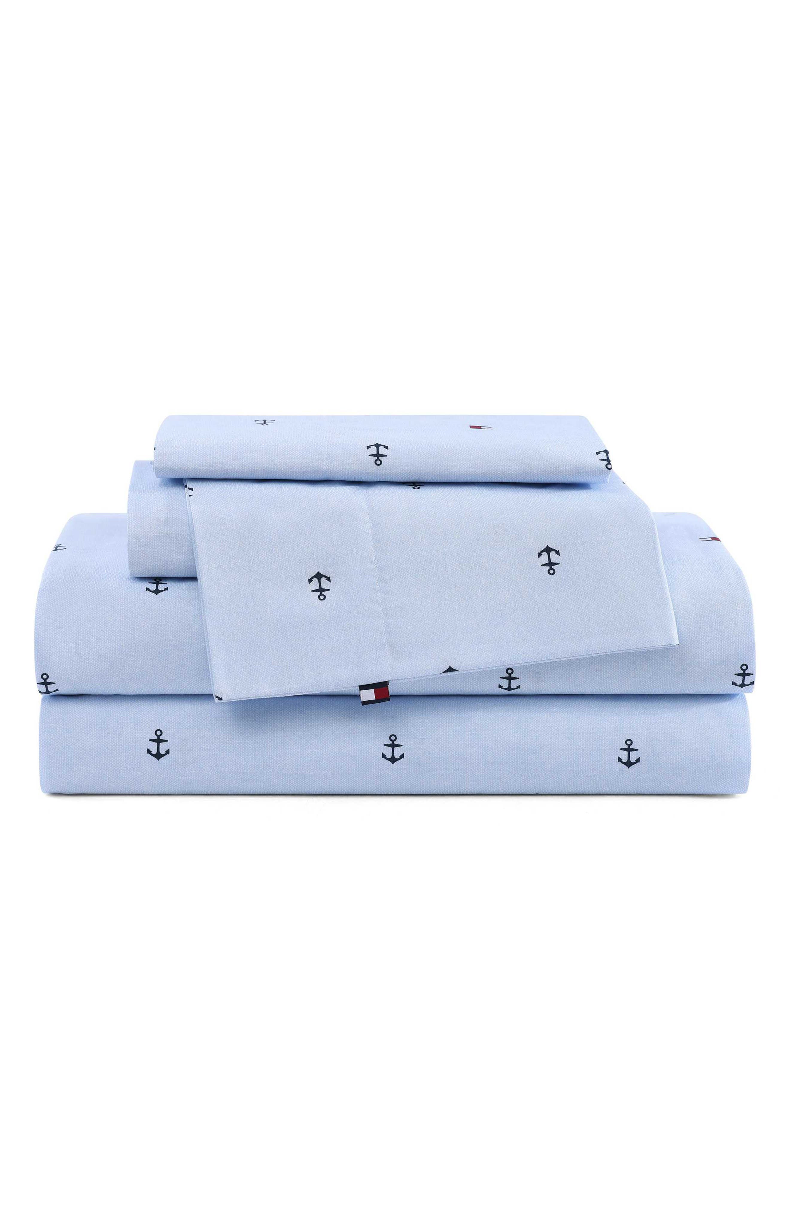 selected LIGHT BLUE