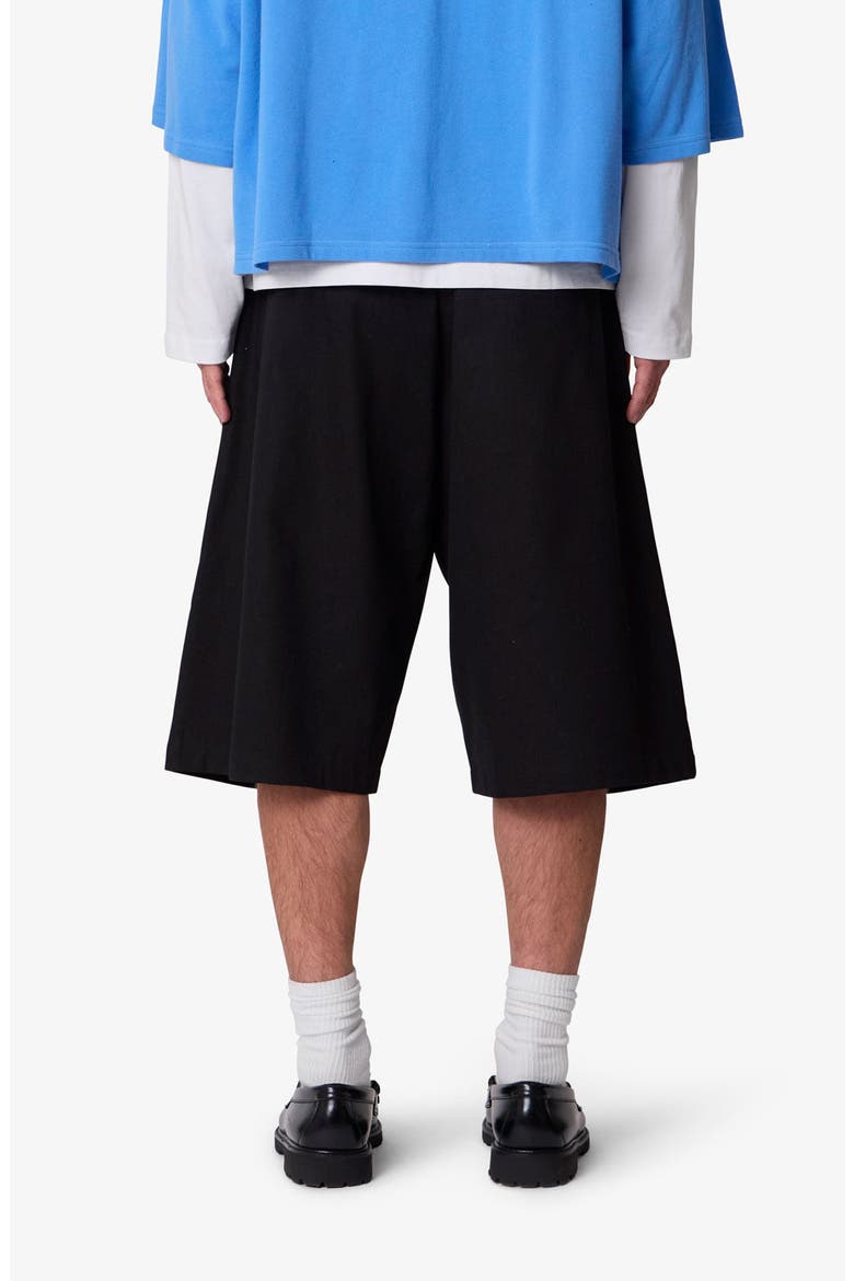 Baggy Fit Pleated Cotton Twill Shorts, Alternate, color, BLACK
