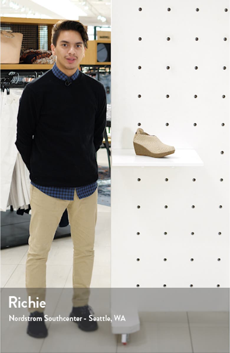 Woven Wedge, sales video thumbnail