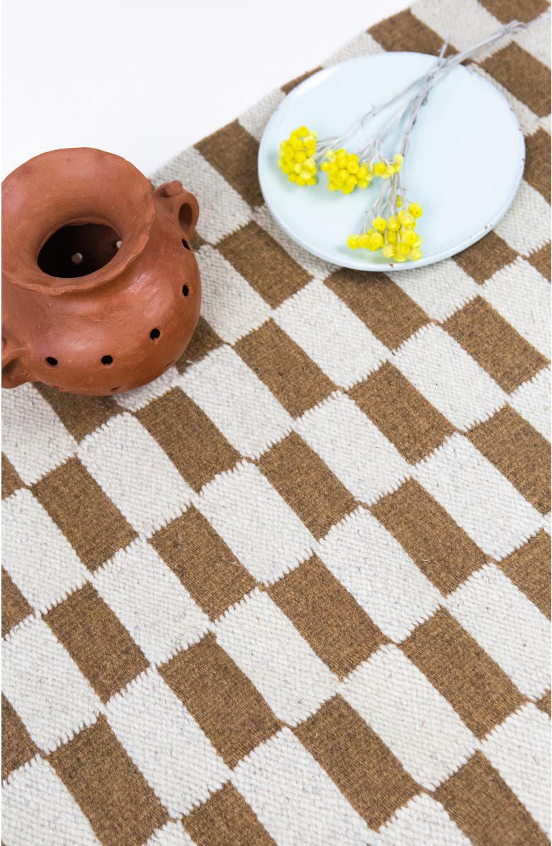 Archive New York Zapotec Checkered Handwoven Flatweave Wool Rug, Alternate, color, Brown And Ivory