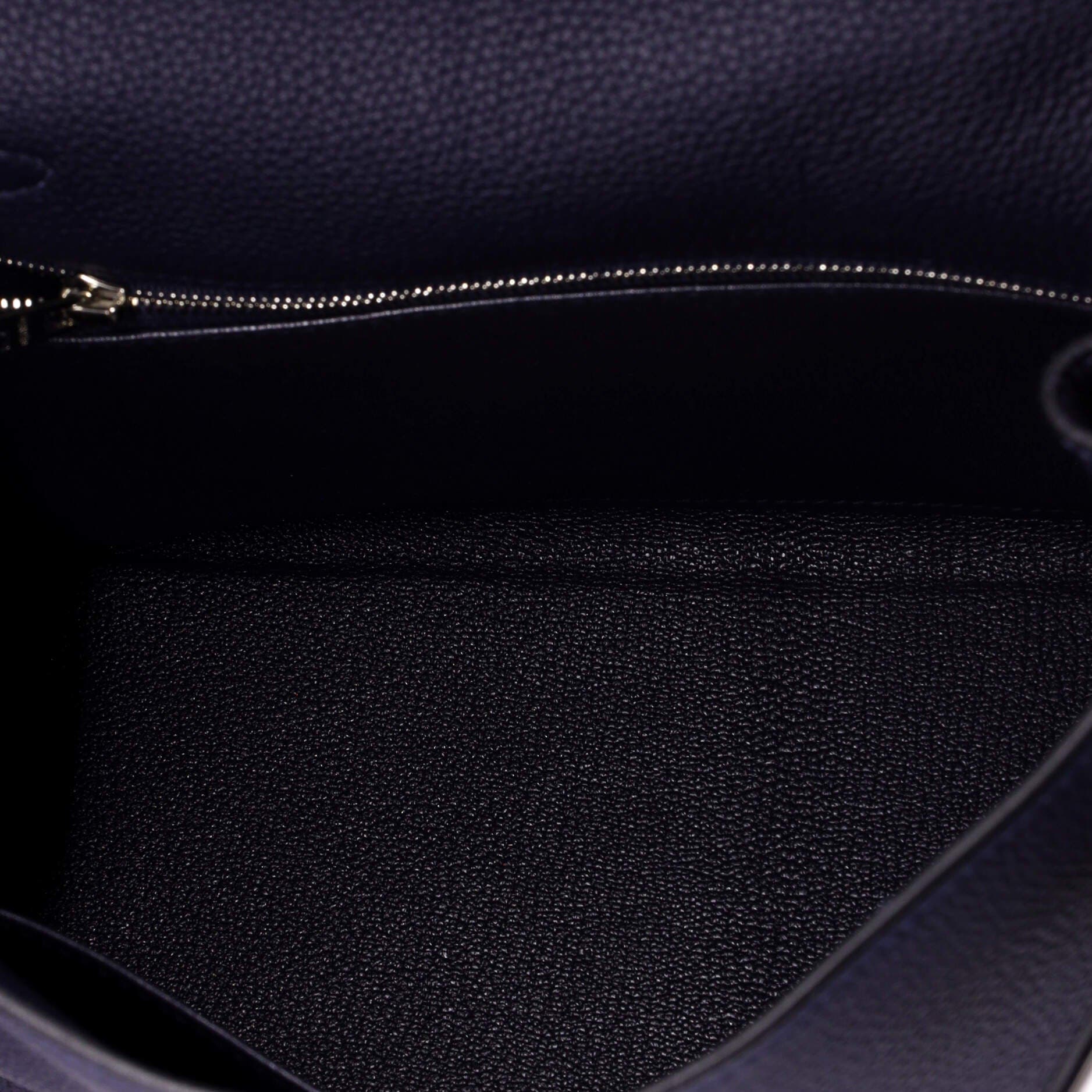 Pre-Owned Hermes Kelly Handbag Blue Togo with Palladium Hardware 28, Alternate, color, Bleu Nuit