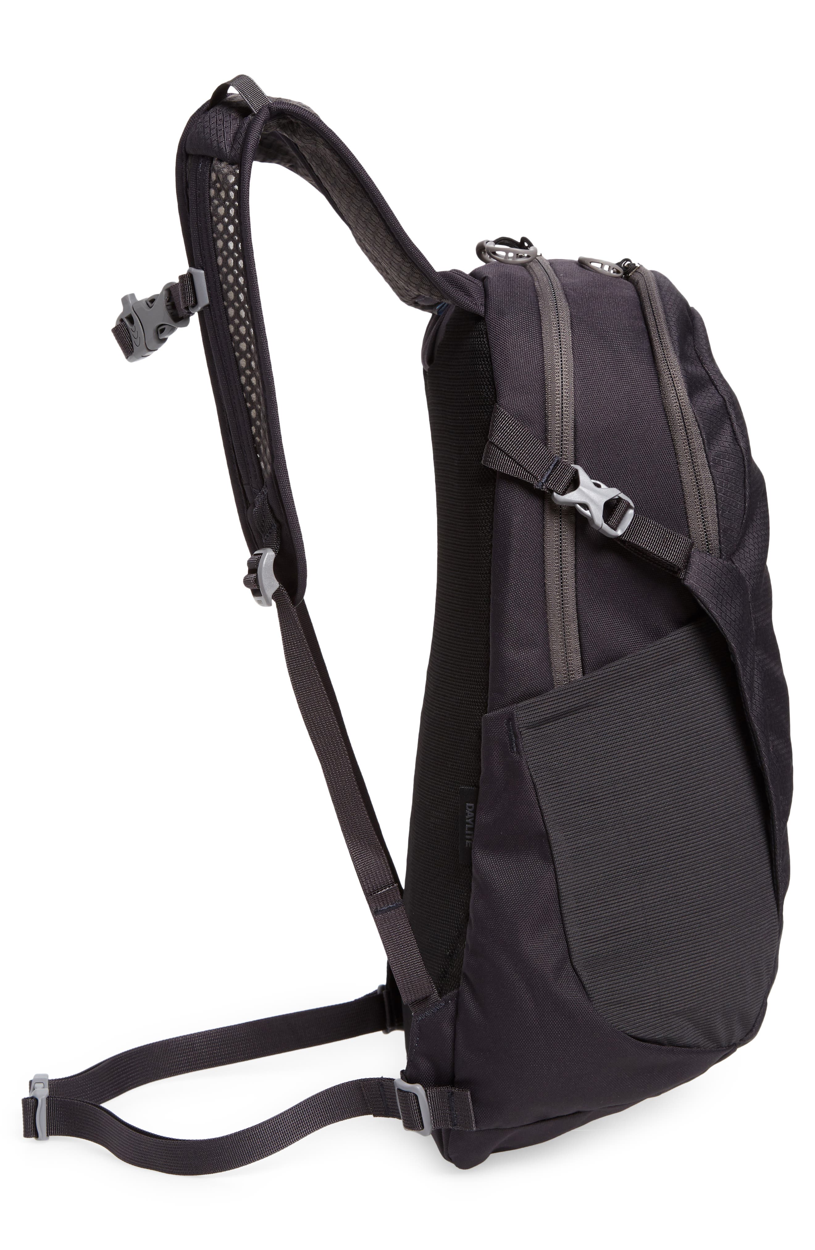 Osprey Daylite 13-Liter Backpack, Alternate, color, Black