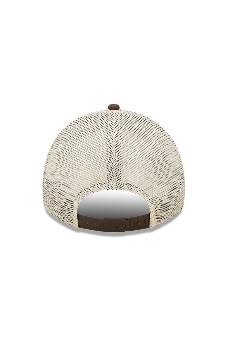 New Era Men's New Era Brown/Natural Cleveland Browns Loyal 9TWENTY Trucker Hat, Alternate, color, Brown