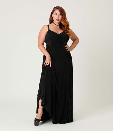 Plus Size Sheer Spiderweb Godet Maxi Dress