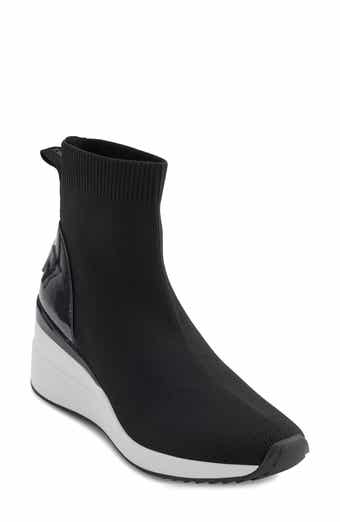 Permila Wedge Bootie
