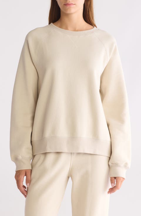 Raglan Sleeve Sweatshirt