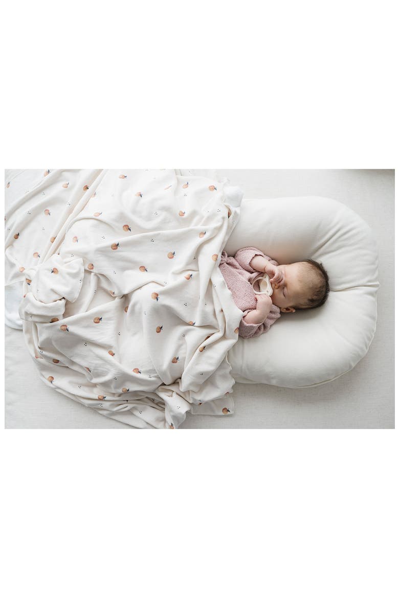 Minky Print Swaddle, Alternate, color, APPLE