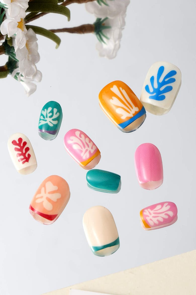 Henri Matisse Square Snow Flowers Square Press on Nails, Alternate, color, Pink