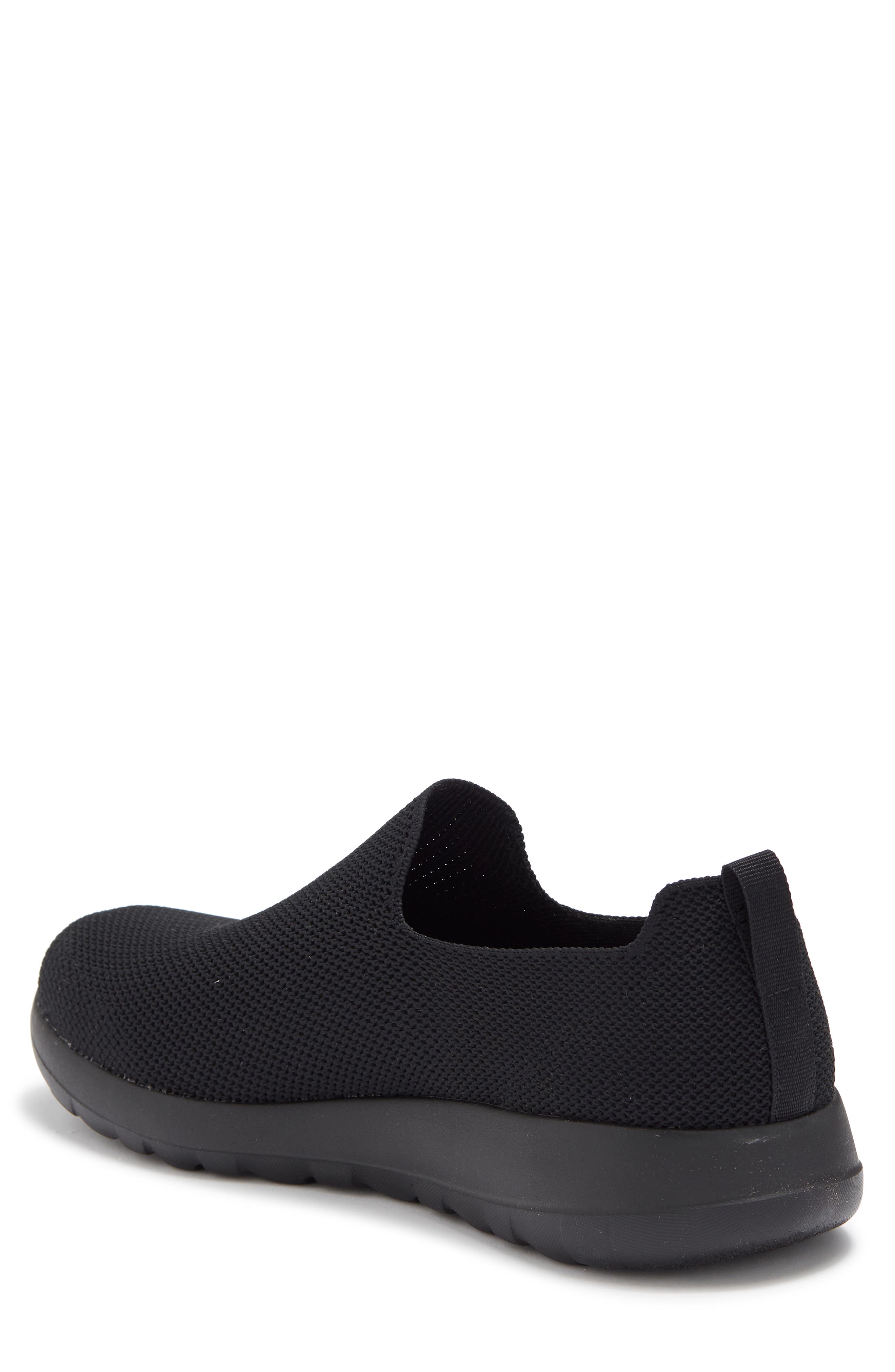 SKECHERS Go Walk Max Walking Shoe, Alternate, color, 