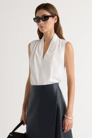 Modern Citizen Jae V-Neck Sleeveless Blouse
