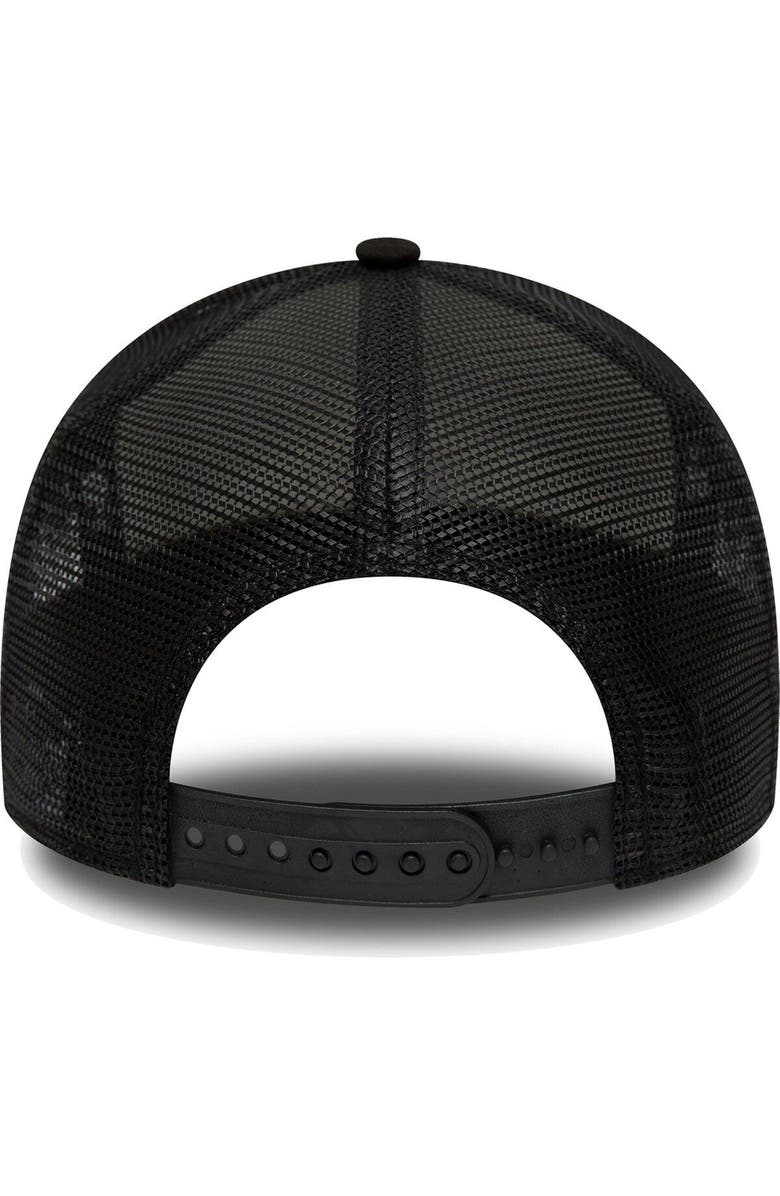 New Era Men's New Era White/Black Chicago Bulls 6x League Champs Commemorative 9FORTY Trucker Snapback Hat, Alternate, color, 