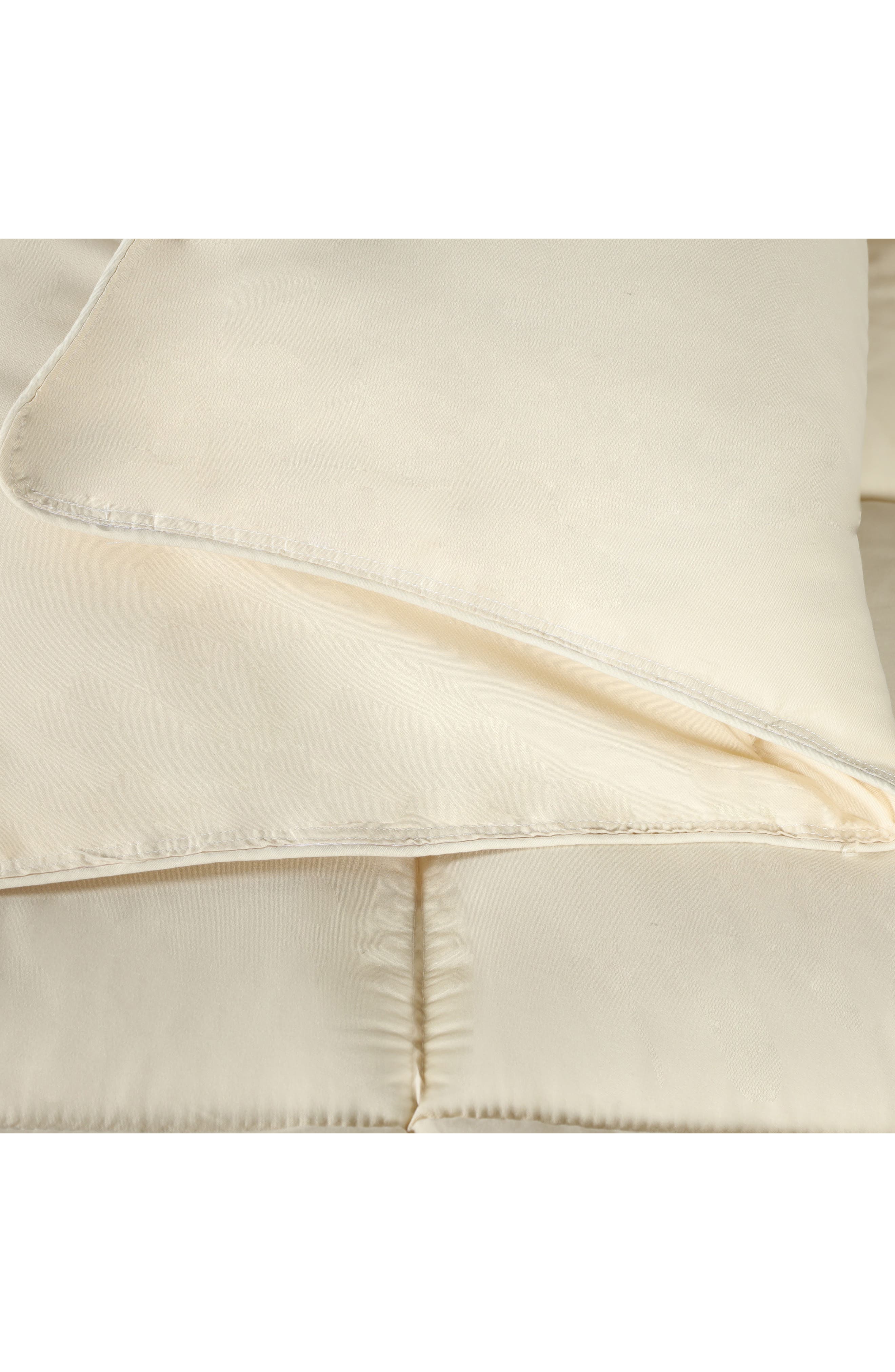 Superior Reversible Down Alternative Comforter | Nordstromrack