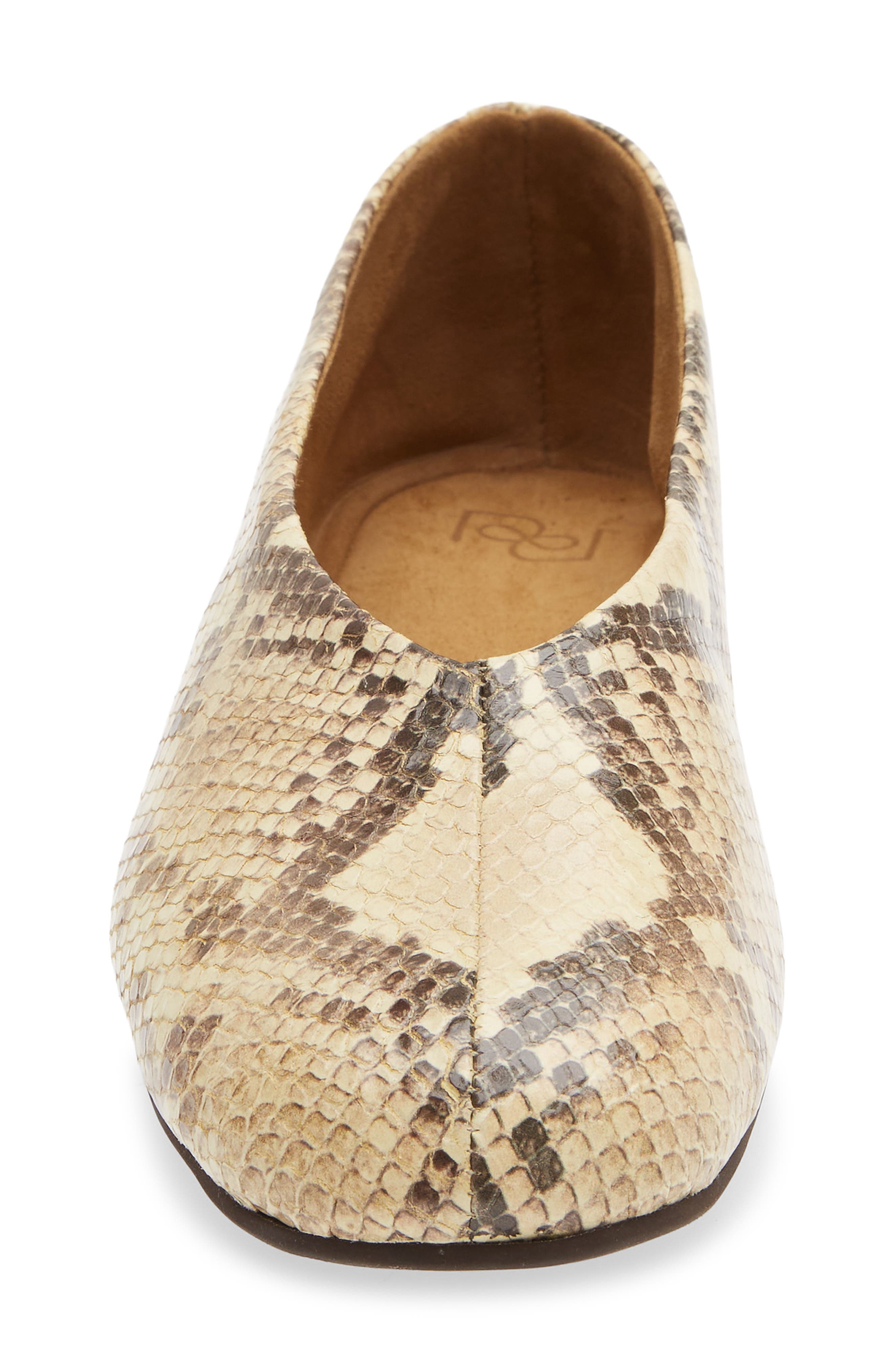 Blaine Flat, Alternate, color, PALE YELLOW SNAKE