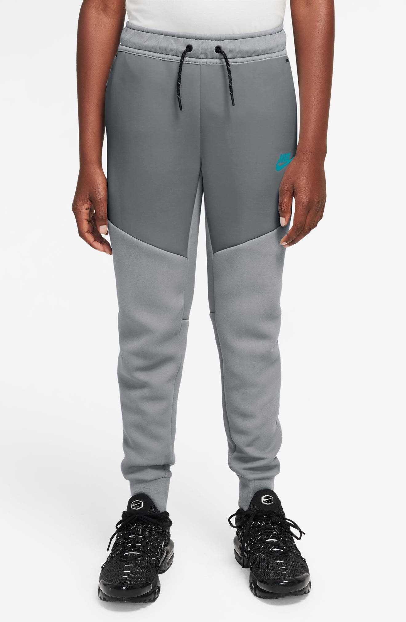 WOLF GREY/ BLACK/ ENERGY