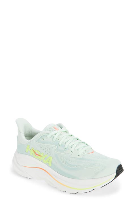 Clifton 10 Running Shoe (Women)