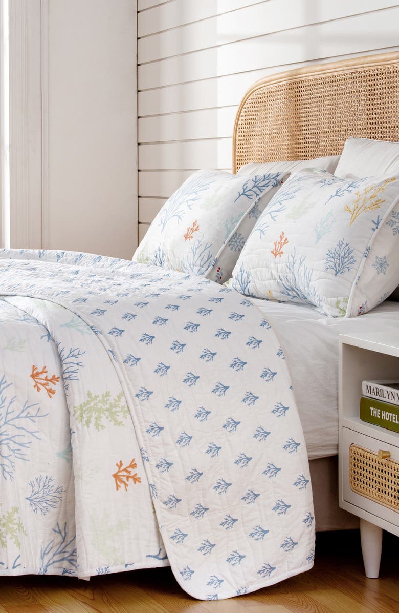 Woven & Weft Colorful Coral Quilt Set, Alternate, color, Pastel Coral