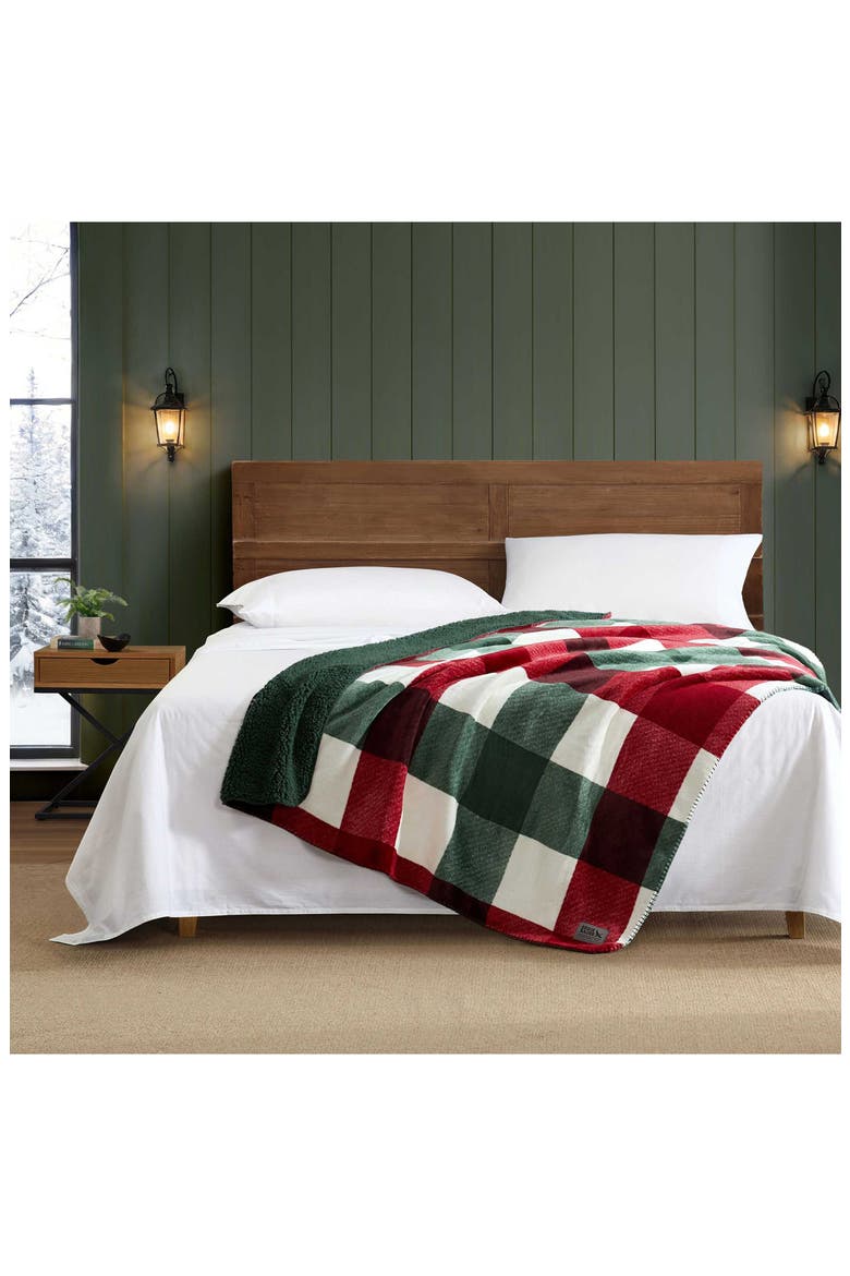 Spruce Mist Microfiber Throw, Alternate, color, OFF WHITE/ RED/ GREEN