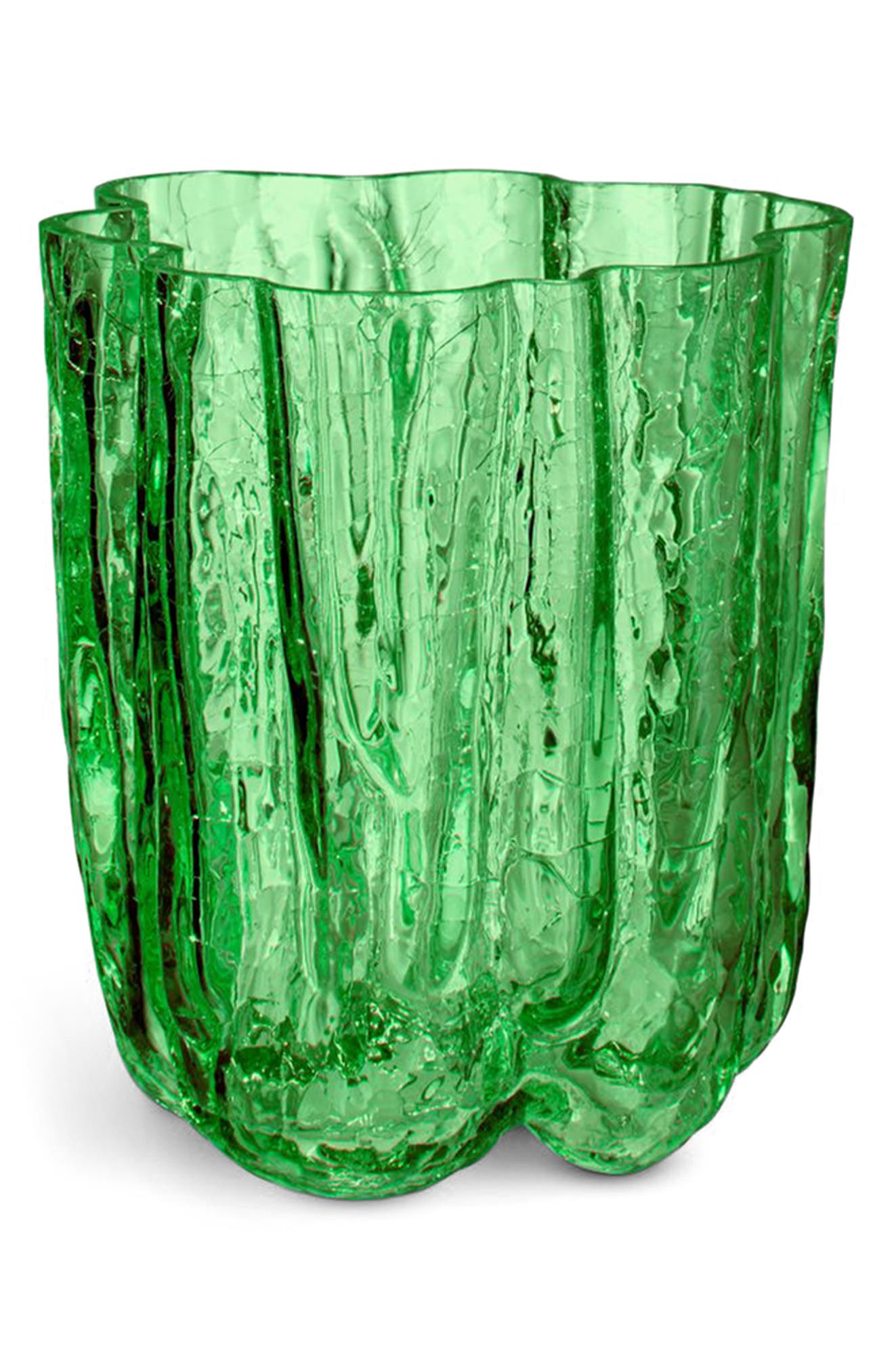 selected GREEN
