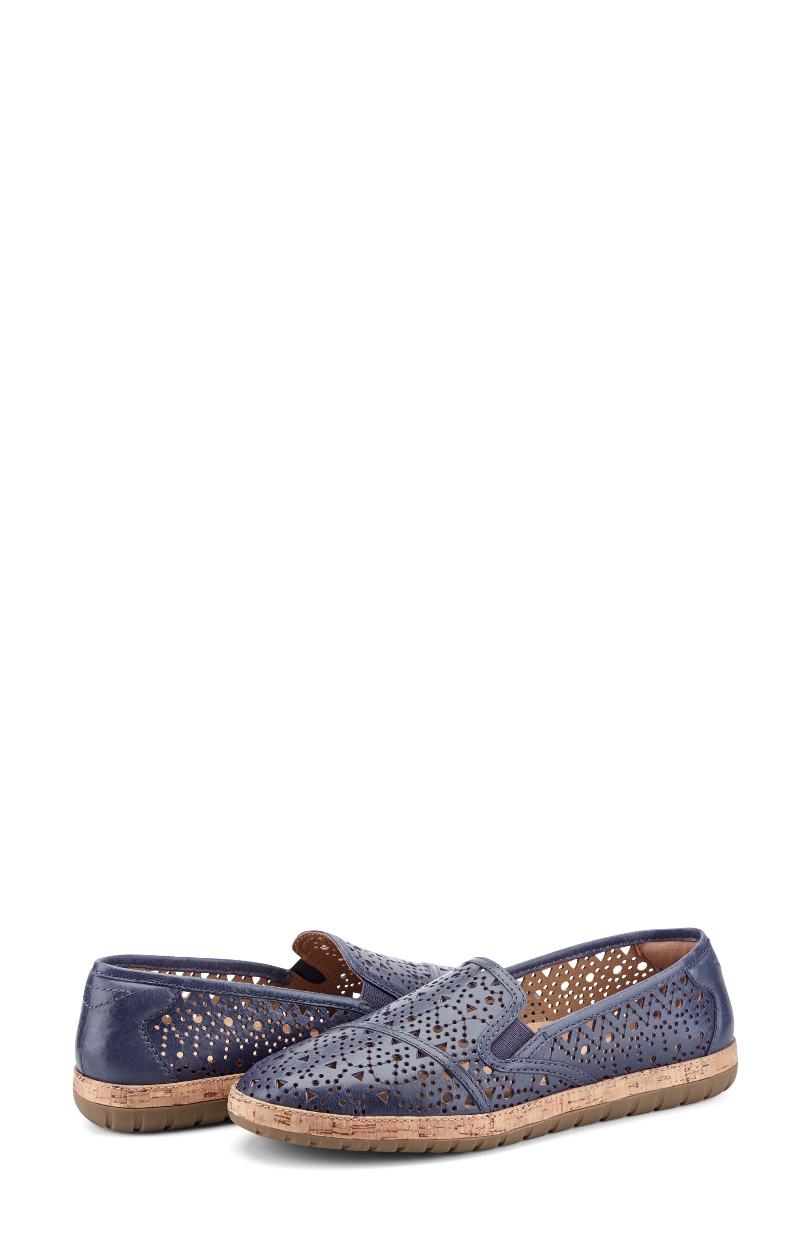 Tomlyn Perforated Loafer, Alternate, color, BLUE