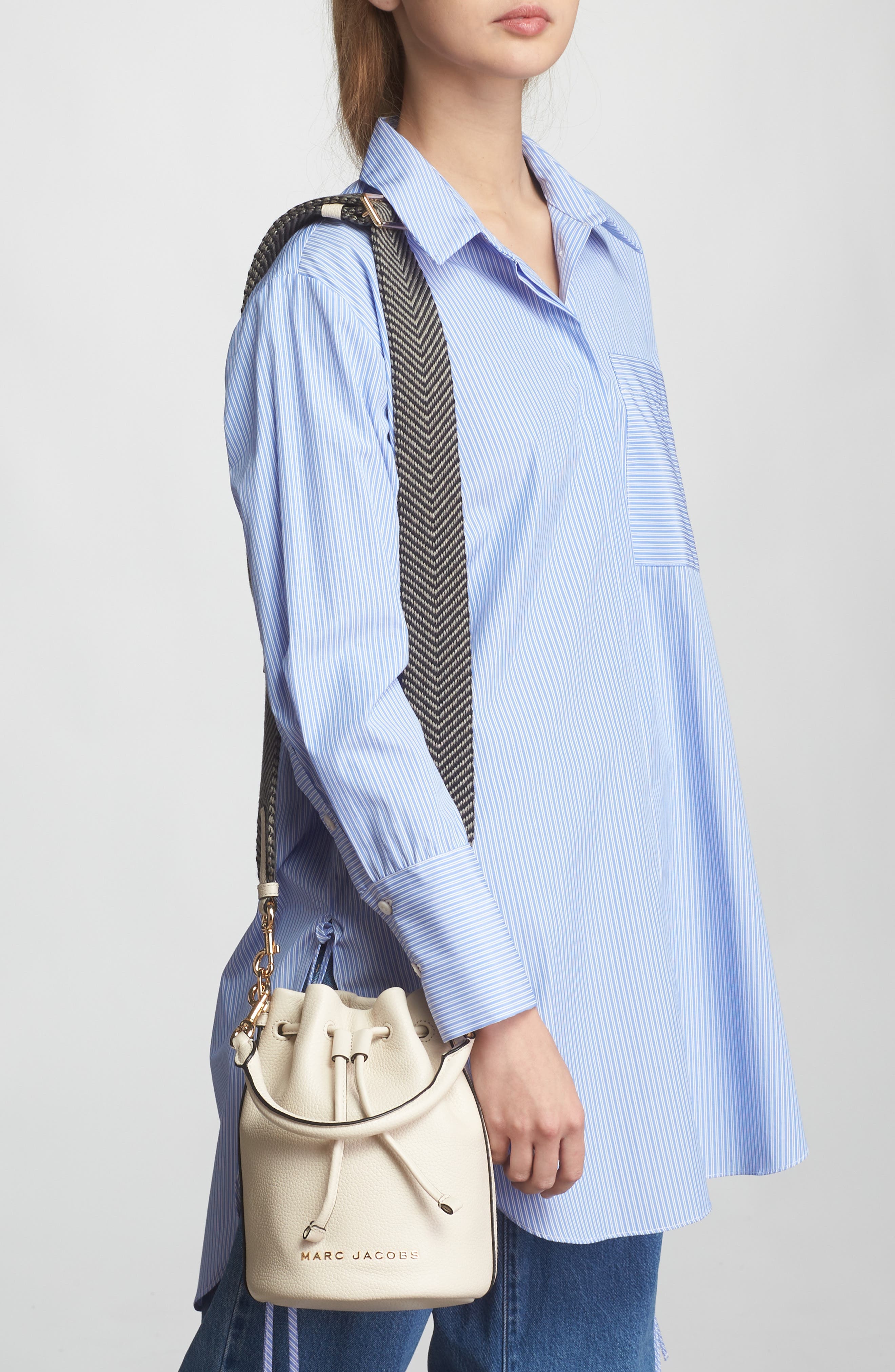 Marc Jacobs Leather Bucket Bag, Alternate, color, Marshmallow