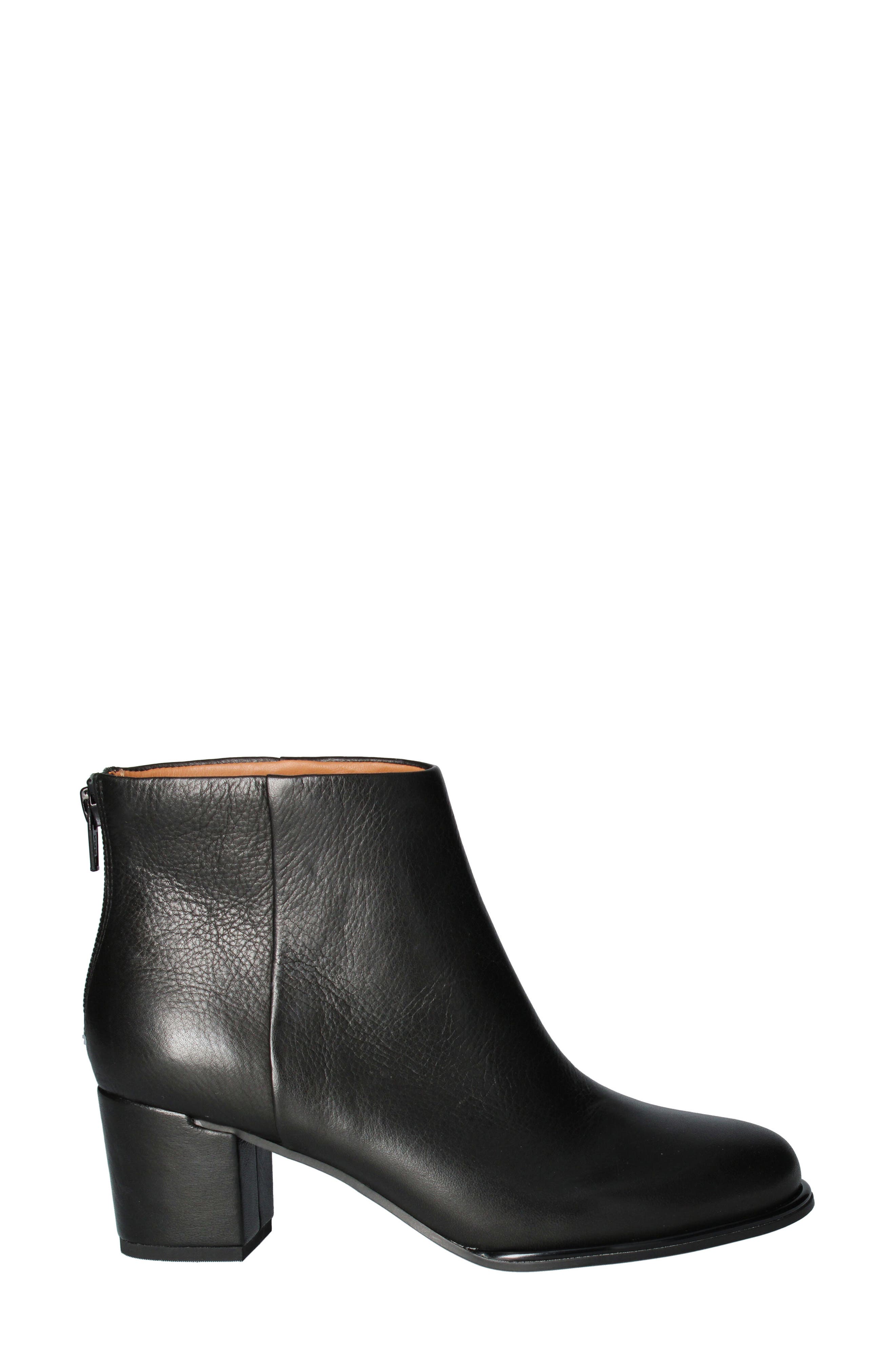 L'Amour des Pieds Perren Bootie, Alternate, color, Black