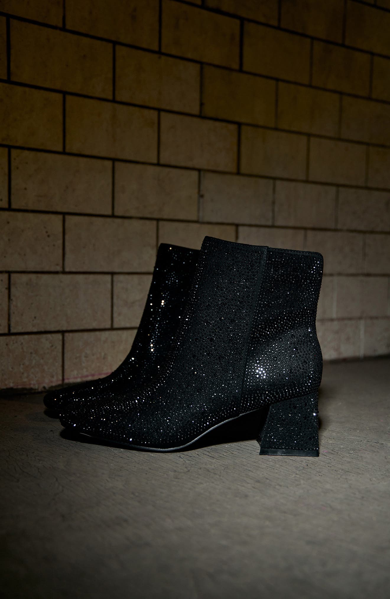 Chinese Laundry Diya Crystal Embellished Bootie, Alternate, color, 