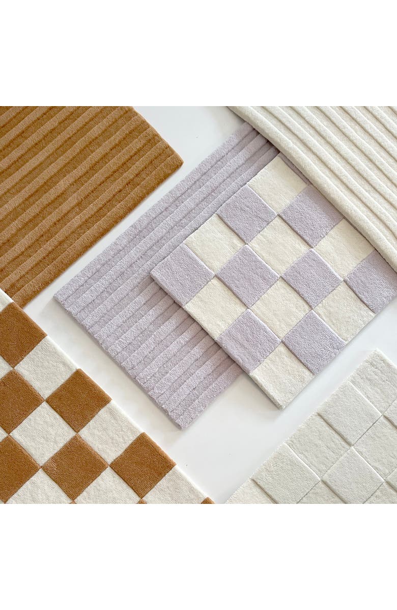 Maison Deux Checkerboard Rug, Alternate, color, Lilac / White