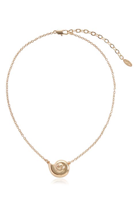 Conch Pendant Necklace