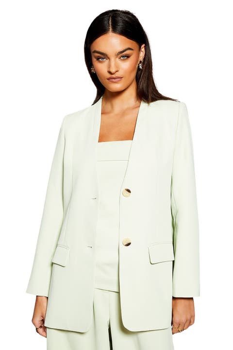 Runway Collarless Boxy Blazer