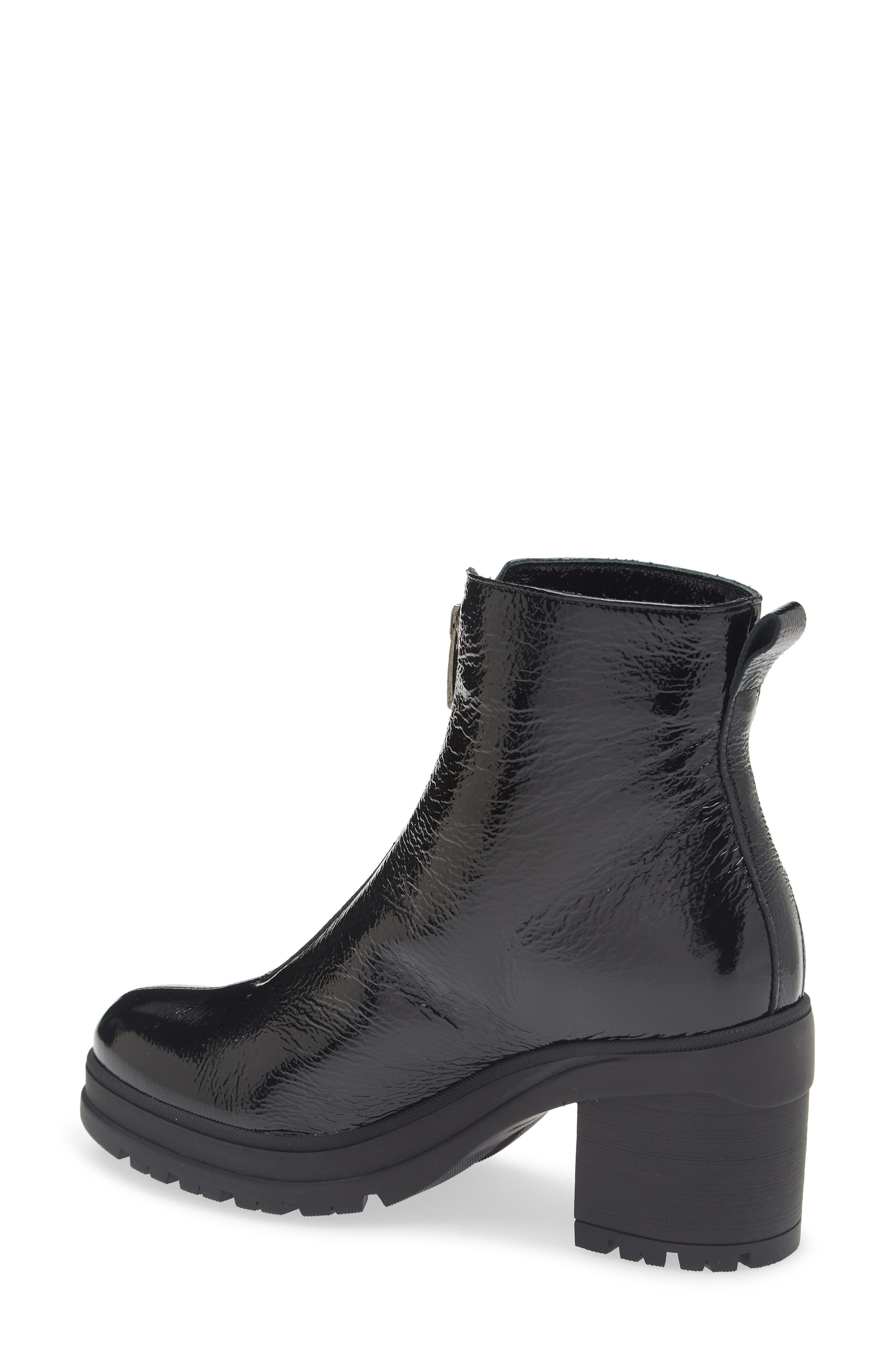 La Canadienne Wave Lug Sole Bootie, Alternate, color, Black