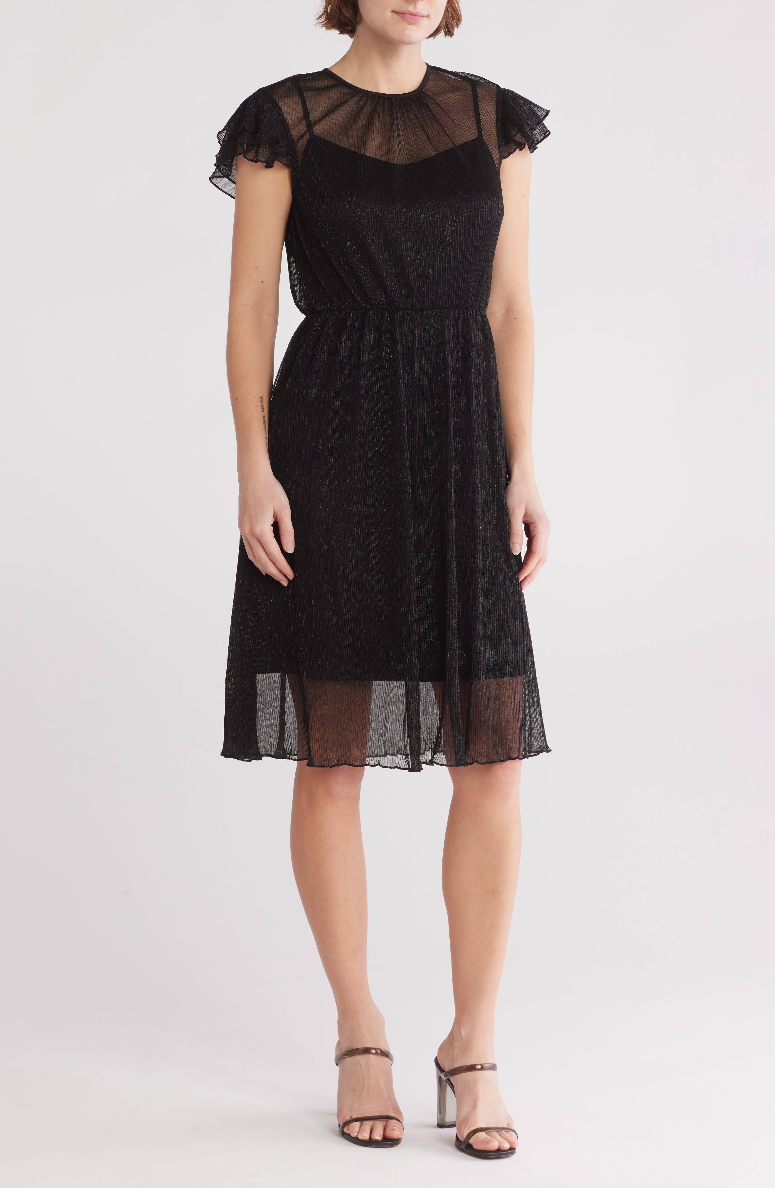 WISHLIST Short Sleeve Sparkle Dress