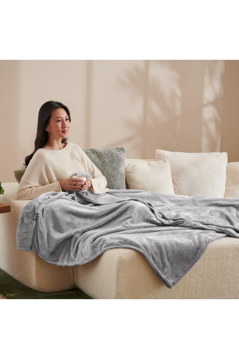 Microplush Fleece Blanket, Alternate, color, Light Grey