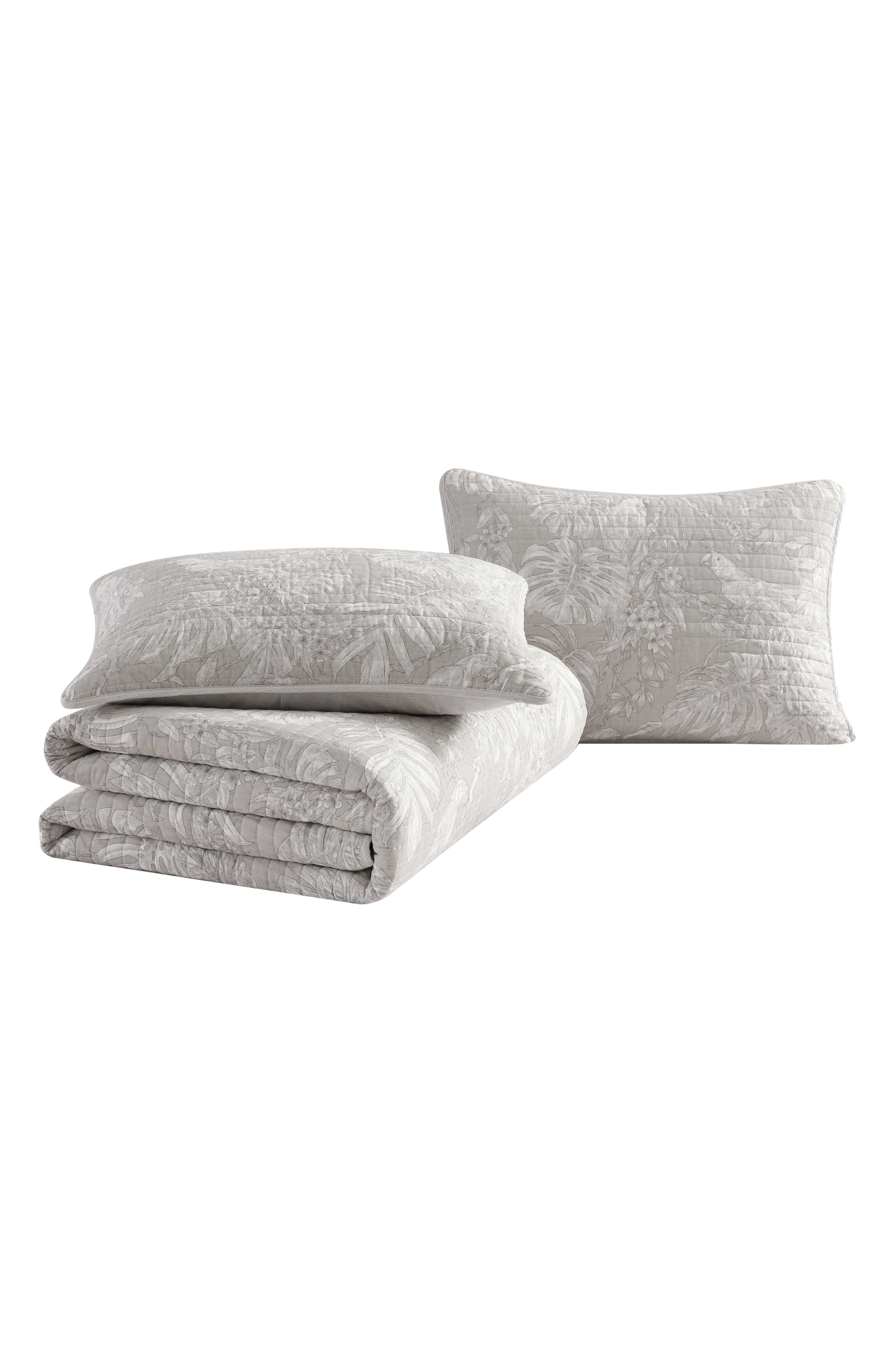 Tommy Bahama Jungle Toile Reversible Quilt & Sham Set