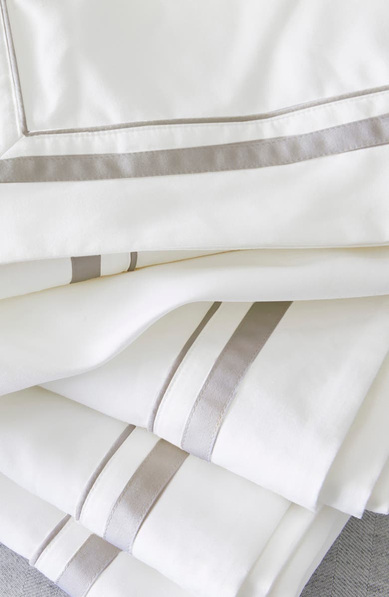 The White Company Cavendish Duvet Cover, Alternate, color,