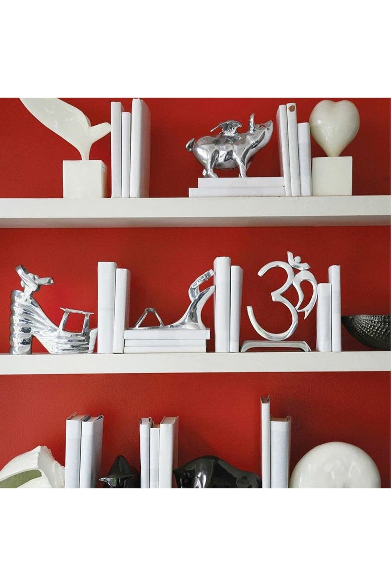 Carmen Shoe / Bookend, Alternate, color, Gold
