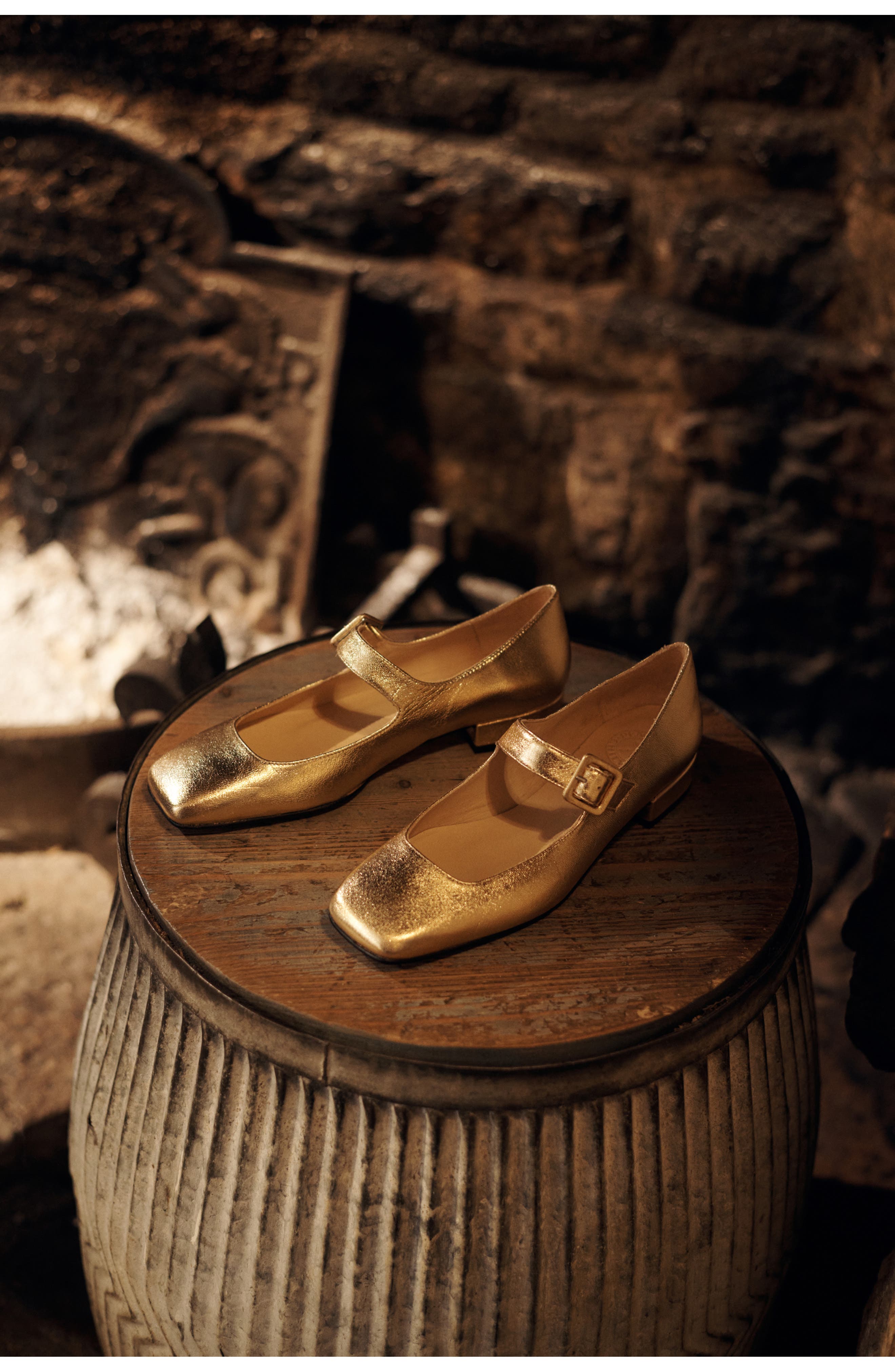 Penelope Chilvers Mary Jane Pump, Alternate, color, Gold