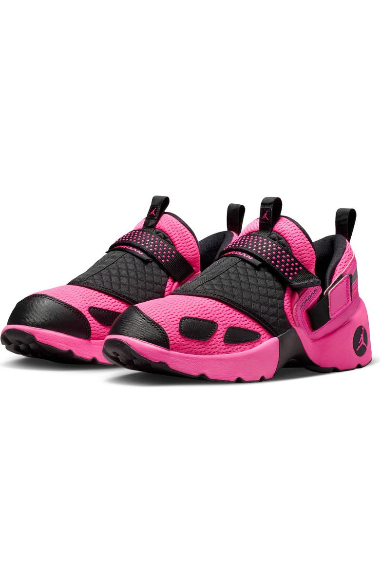 Nike Trunner LX Sneaker, Main, color, Pink Blast/ Black/ Silver
