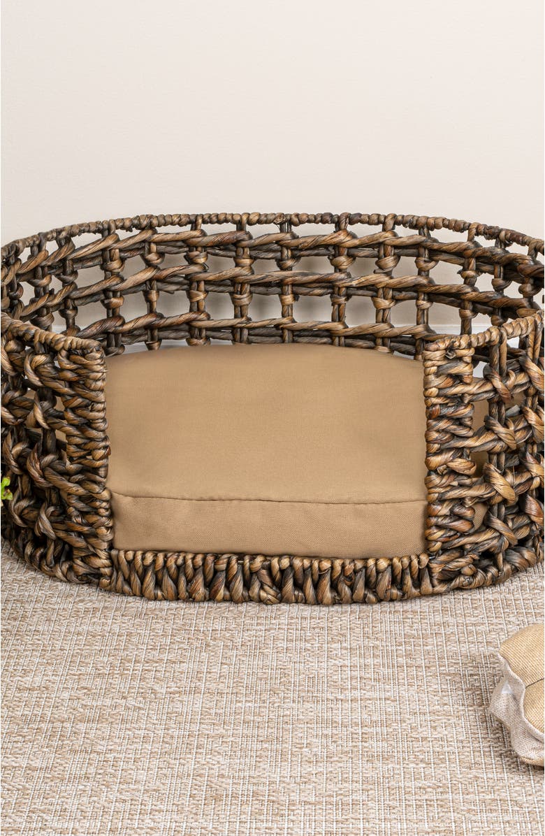 The Licker Store Gigi 24" x 18" Modern Handwoven Hyacinth Open-Weave Oval Pet Bed, Machine-Washable Cushion, Alternate, color, Brown