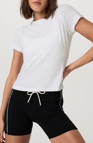 Vuori Lux Performance T-Shirt
