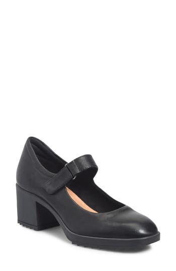 Comfortiva Hayes Mary Jane Pump In Black