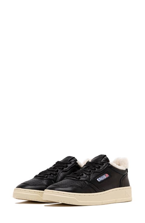 Medalist Low Sneaker