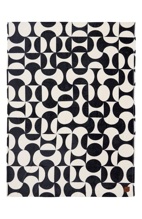 Caster Oversize Throw Blanket