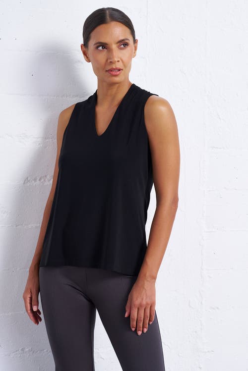 Franne Golde Luxe Stretch V-neck Sleeveless Shell In Blue