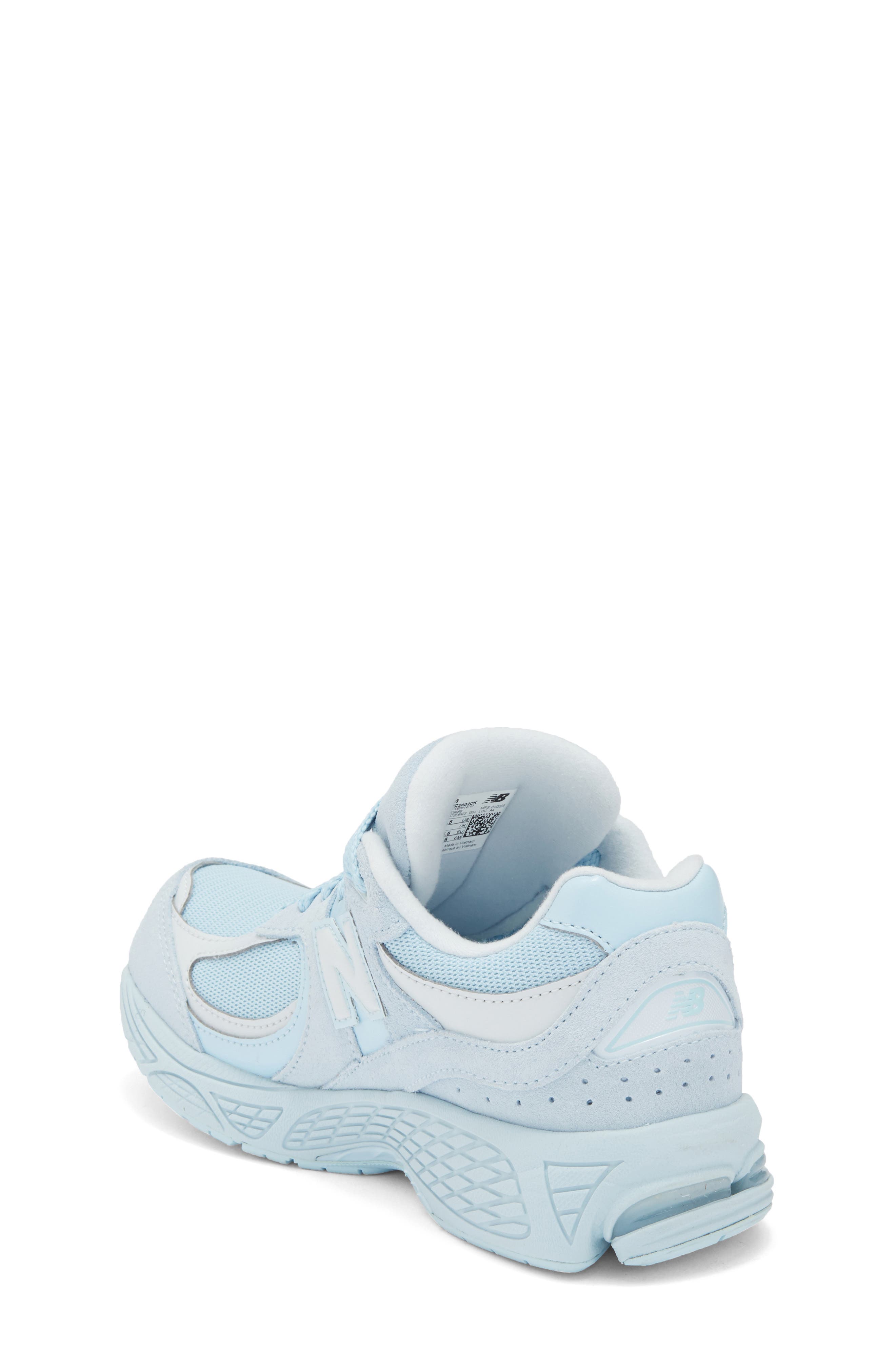 New Balance Kids' 2002 Sneaker, Alternate, color, Light Chrome Blue/ Ice Blue