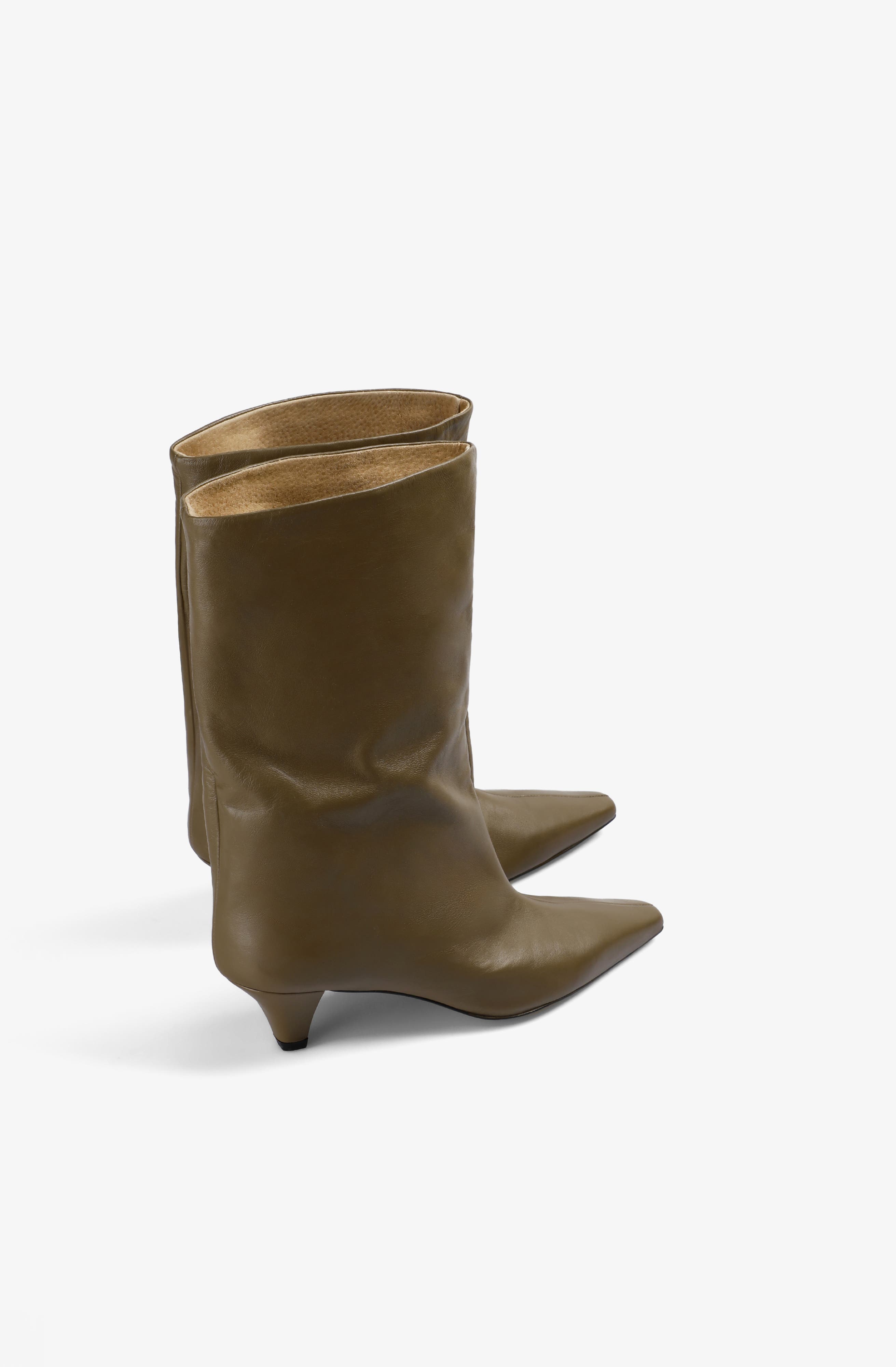 Scalpers Baggylow Boots, Alternate, color, Taupe