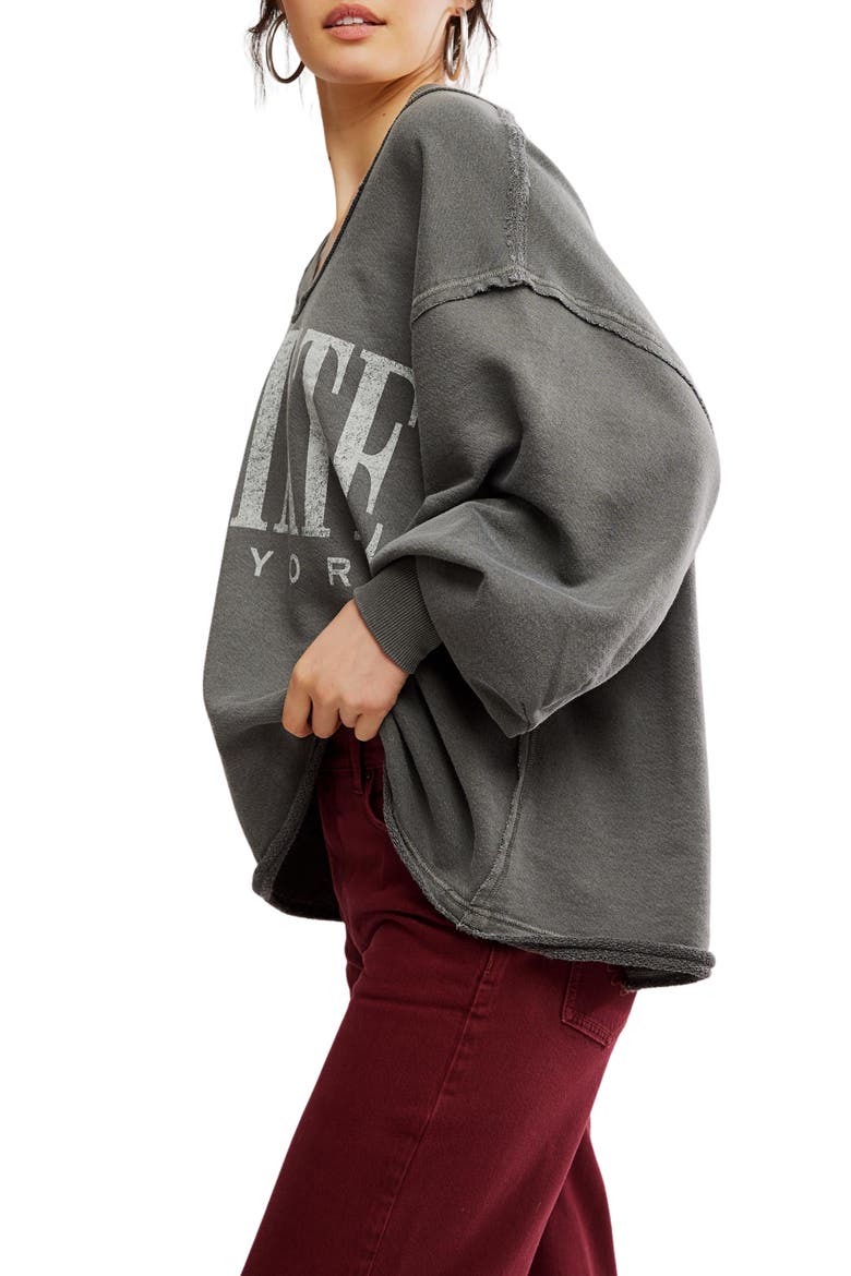 WTF Venice Oversize Cotton Blend Graphic Sweatshirt, Alternate, color, WASHED BLACK COMBO