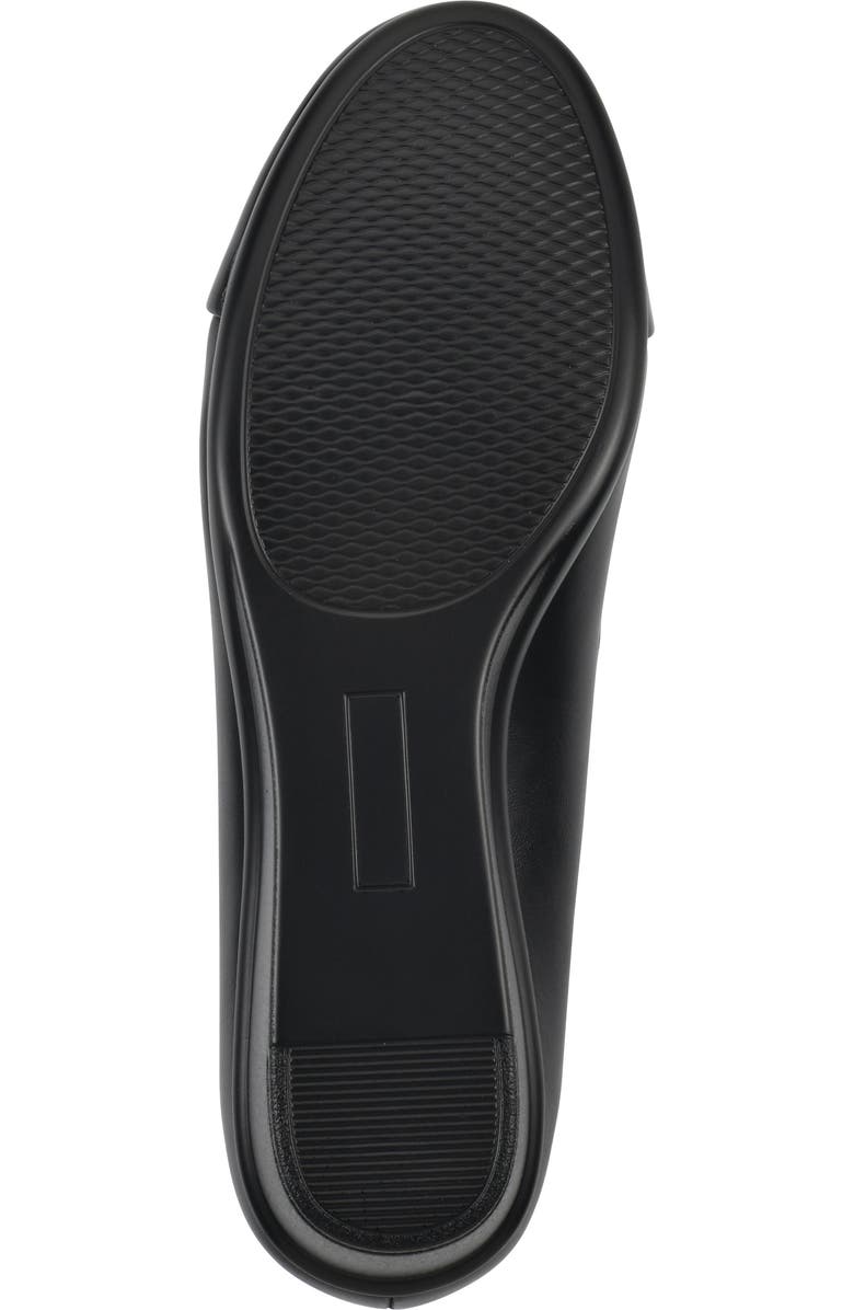 CLIFFS BY WHITE MOUNTAIN Bolivia Cap Toe Wedge Pump, Alternate, color,