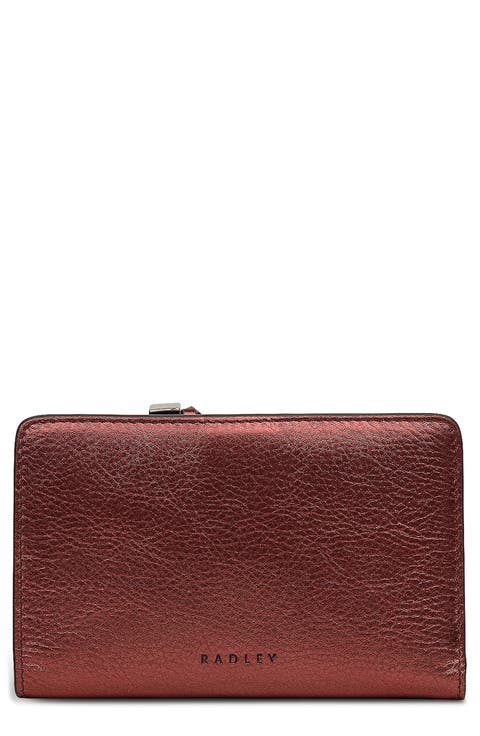 Medium Carlton Close Metallic Clutch