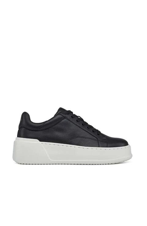 JO SNEAKER